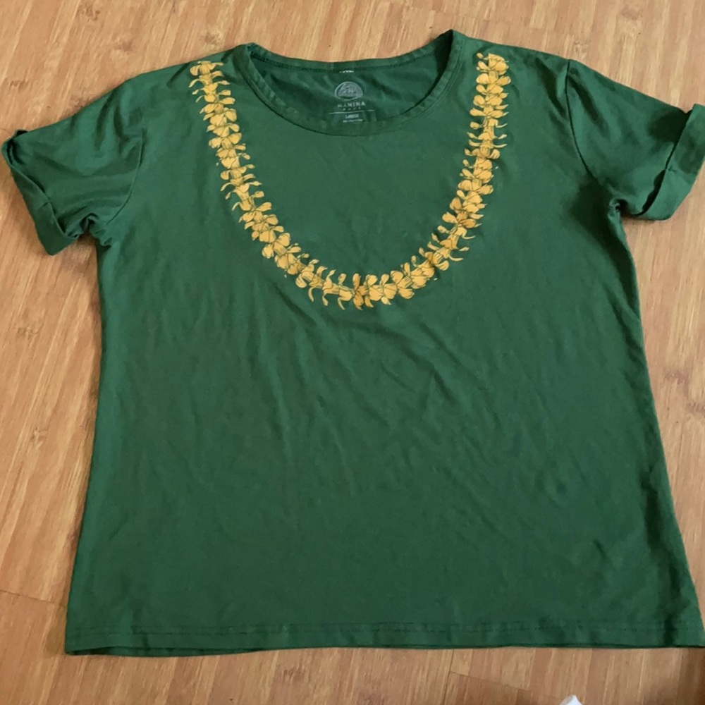 Mahina made t-shirt